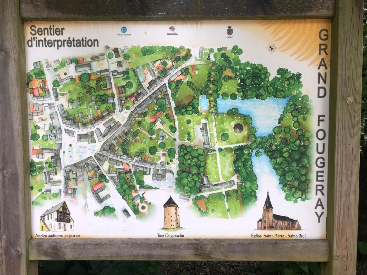 Appartamento L'étape de la Tour Grand-Fougeray Esterno foto